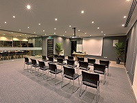 Offices for rent at scale مكاتب مجهزة للايجار في مساحة عمل مشتركة workshop 1