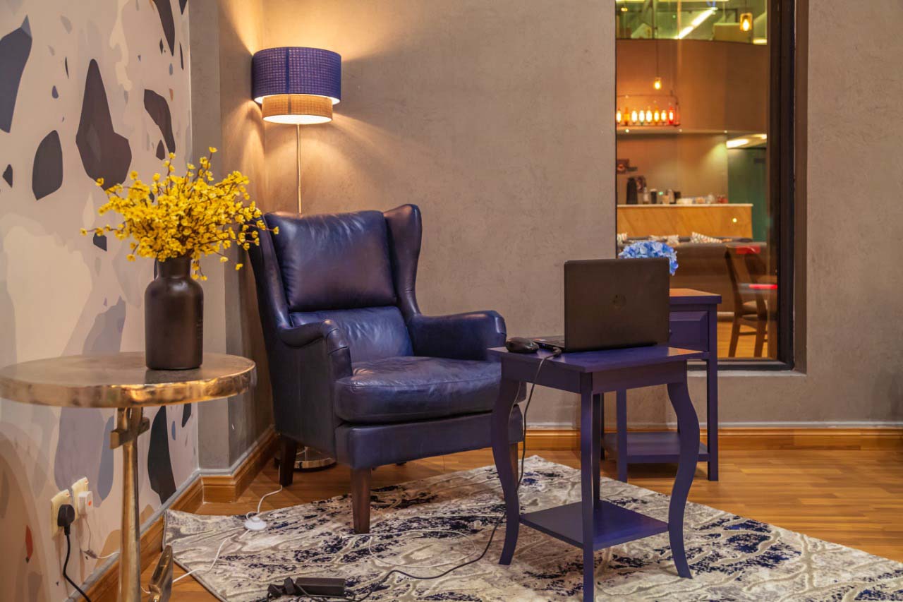 Offices for rent at scale مكاتب مجهزة للايجار في مساحة عمل مشتركة privet area 4